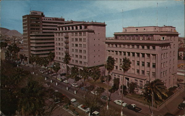 Hotel Elvira, Banco de Londres y Mexico Torreon