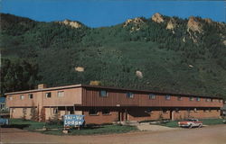 Ski-Vu Lodge Postcard