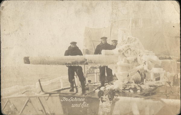 In Schnee Und Eis Navy