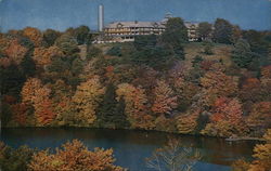 The Crestmont Inn Eagles Mere, PA Postcard Postcard Postcard