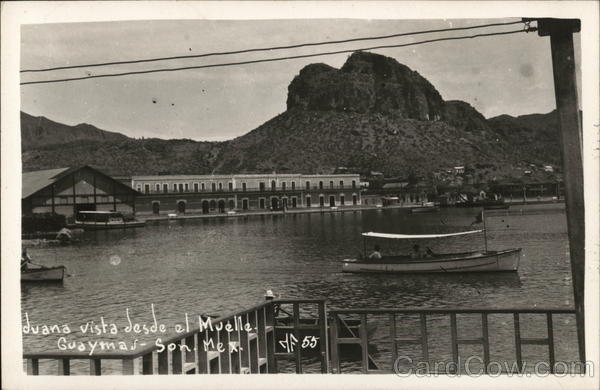 Aduana Vista desde el Muelle Guaymas Mexico