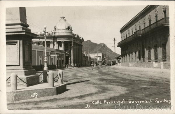 Calle Principal Guaymas Mexico