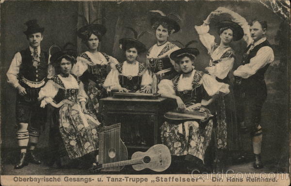 Oberbayrisch Gesangs - Group of performers Pianos