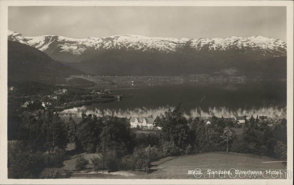 Sivertsens Hotel Sandane Norway