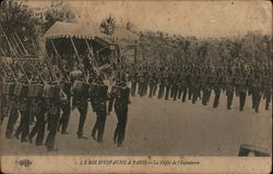 Le Roi d'Espagne a Paris - Le Defile de l'Infanterie World War I Postcard Postcard