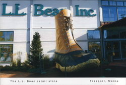 The L.L. Bean Retail Store Freeport, ME Postcard Postcard Postcard