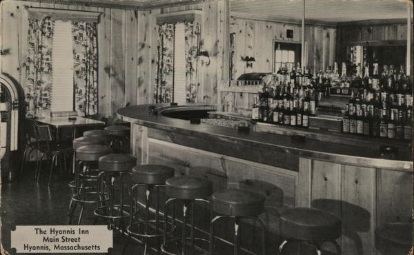The Hyannis Inn, Main Street Massachusetts