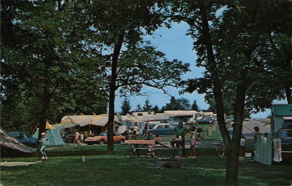 Campingd at Crooked Creek State Park Ford City Pennsylvania