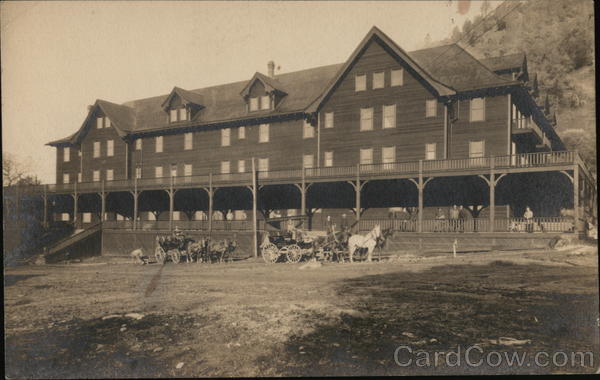 Rare View: Hotel Del Portal Yosemite California