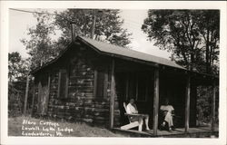 Albro Cottage, Lowell Lake Lodge Postcard