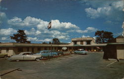 Kinnikinnik Motor Hotel Postcard