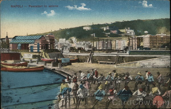 Napoli - Pascatori in azlone Naples Italy