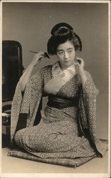 Seated Geisha Postcard