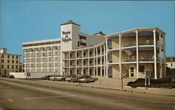 Marquis de Lafayette and Lafayette Motor Inn Postcard