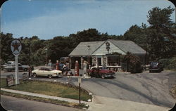 Hanna's Community Service Station Postcard