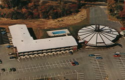 The Roundhouse Motor Inn Postcard