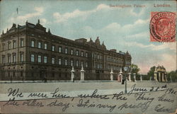 Buckingham Palace, London Postcard