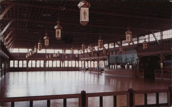 Beautiful Casino Ballroom - Popular Bands Play Nightly Hampton Beach New Hampshire