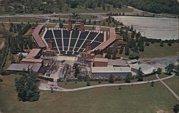 Starlight Theatre, Swope Park Kansas City Missouri