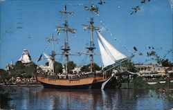 Columbia - Frontierland Postcard