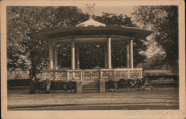 Thionville (Moselle) - la kioske a musique France