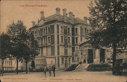 L'Hotel Regina Postcard