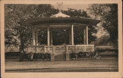 Thionville (Moselle) - la kioske a musique France Postcard Postcard Postcard