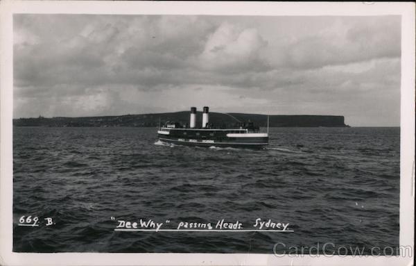 Dee Why Passing Heads Sydney Australia
