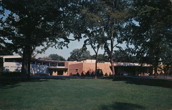 The Holden Ampitheater and Great Ape Exhibit Detroit Michigan