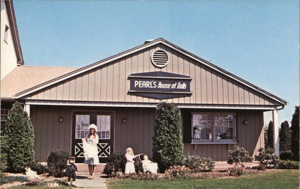 Pearl's House of Dolls Bird-in-Hand Pennsylvania