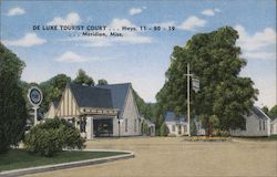 De Luxe Tourist Court Postcard