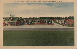 De Luxe Motor Court Postcard