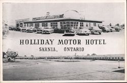Holiday Motor Hotel, Sarnia Ontario Postcard