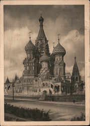 Moscow, La Cathedrale de Basile Le Saint Postcard