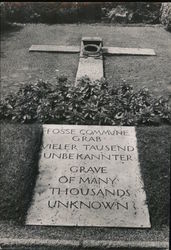 Dachau Grave of thousands of unknown prisoners Postcard