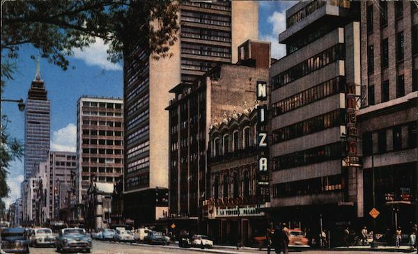 Avenida Juarez Mexico