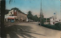 Tanger - Vue général de l'Avenue d'Espagne Postcard