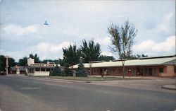 Conoco Motel, Cafe, Service Station Grand Island, NE Postcard Postcard Postcard