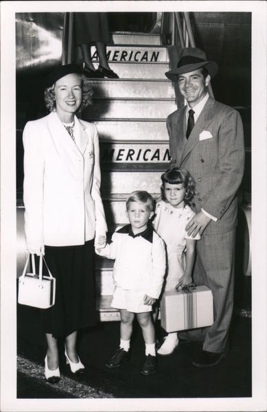 Dana Andrews & Family 1948 Actors