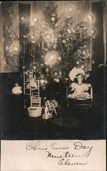 Christmas Tree on Christmas Day 1911 Postcard
