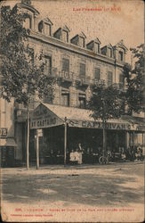 Hotel et Cafe de la Paix sur L'Alee d'Etigny Postcard