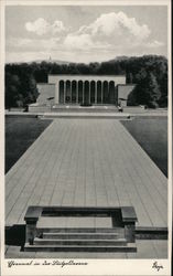 Ehrenmal in der Luidtpolarena Postcard