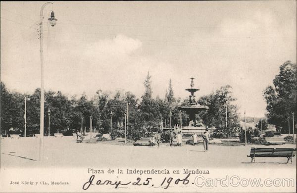 Plaza de la Independencia en Mendoza Argentina