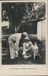 Marchand de Lait - St. Denis - Ile de la Reunion Postcard