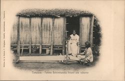Femme Betsimisaraka Tissant Une Rabanne Postcard