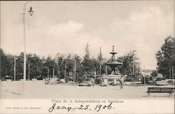 Plaza de la Independencia en Mendoza Postcard