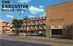 The Executive Motor Hotel, 621 King Street Postcard