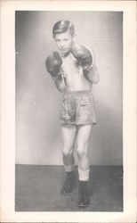 Ronnie Walcott, Paperweight Boxer Postcard