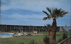 Beautiful Seahorse Hotel showing Pool with Cabana Rooms in the Background Postcard