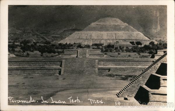 Piramides Teotihuacan Mexico